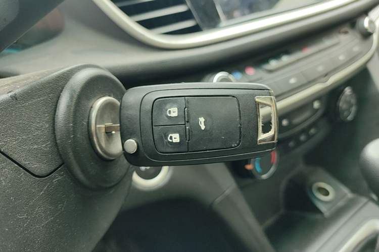 Used Buick GT 2021 1.3T Automatic Mild Hybrid Elite Version Vehicle Key