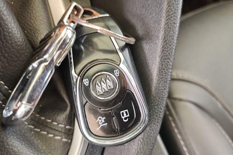 Used Buick GT 2021 Revised Version Flagship 1.5L Automatic Elite Edition Vehicle Key