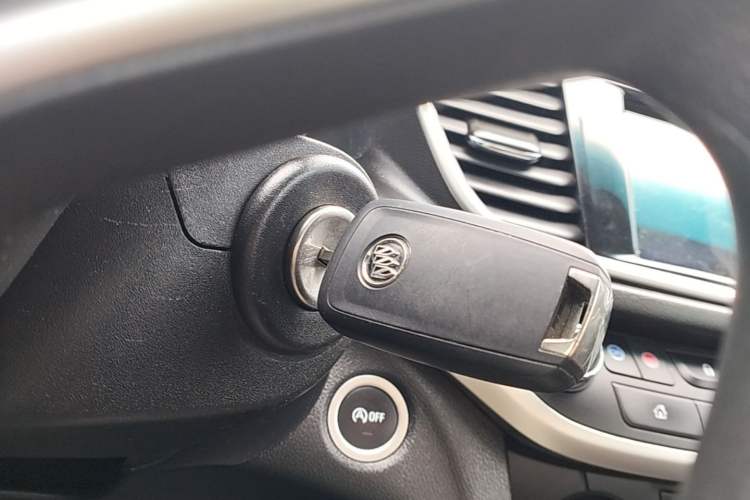 Used Buick GT 2021 Revised Version Flagship 1.5L Automatic Elite Edition Vehicle Key