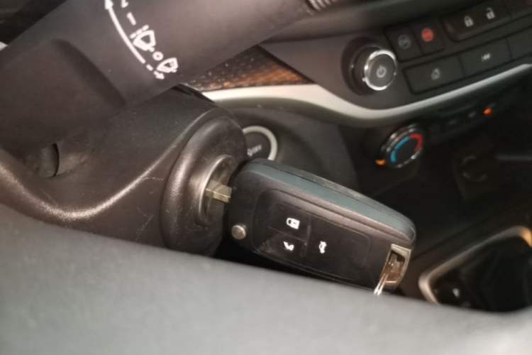 Used Buick GT 2021 1.3T Automatic Mild Hybrid Elite Version Vehicle Key