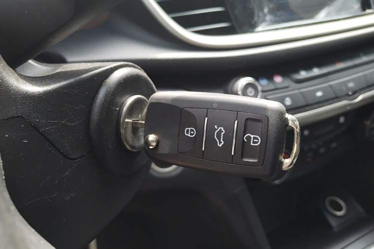 Used Buick GT 2021 Revised Version Flagship 1.5L Automatic Elite Edition Vehicle Key