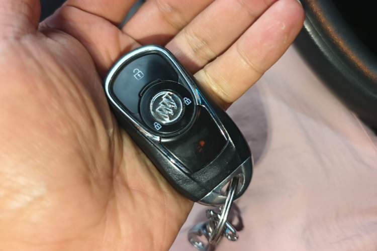 Used Buick GT 2021 Revised Version Flagship 1.5L Automatic Elite Edition Vehicle Key