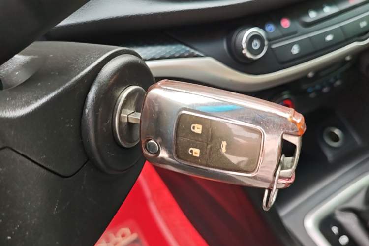Used Buick GT 2021 1.3T Automatic Mild Hybrid Elite Version Vehicle Key