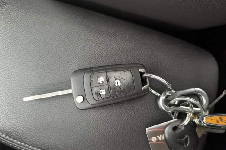Used Buick GT 2021 Revised Version Flagship 1.5L Automatic Elite Edition Vehicle Key