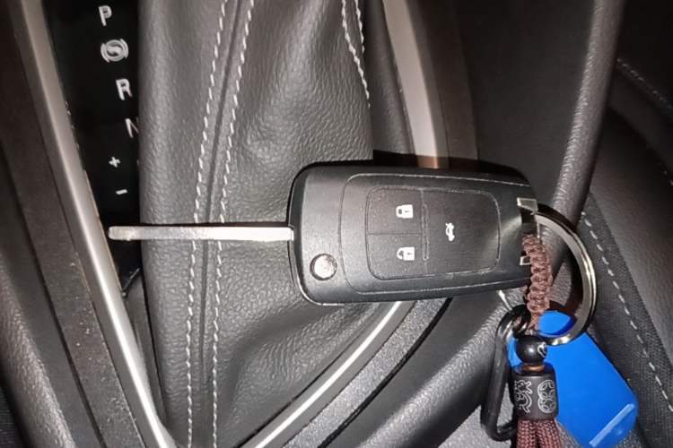 Used Buick GT 2021 1.3T Automatic Mild Hybrid Elite Version Vehicle Key