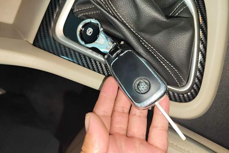 Used Buick GT 2021 Exemplar 1.5L Automatic Elite Version Vehicle Key