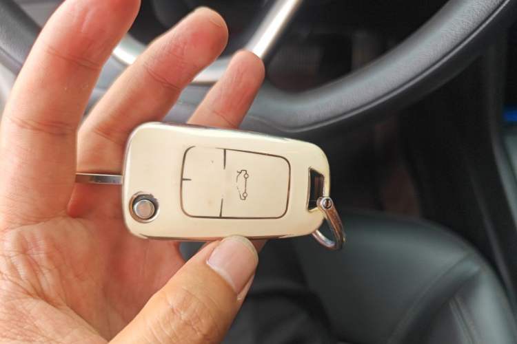 Used Buick GT 2021 Revised Version Flagship 1.5L Automatic Elite Edition Vehicle Key