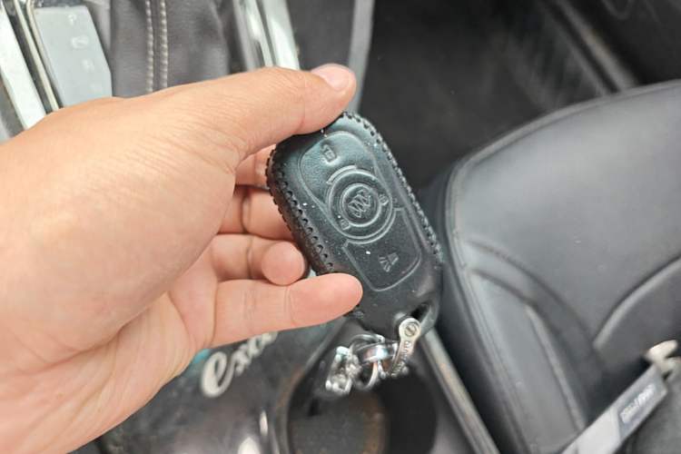 Used Buick GT 2021 Revised Version Flagship 1.5L Automatic Elite Edition Vehicle Key