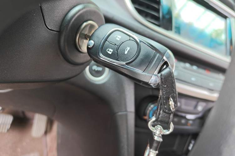 Used Buick GT 2021 Exemplar 1.5L Automatic Elite Version Vehicle Key