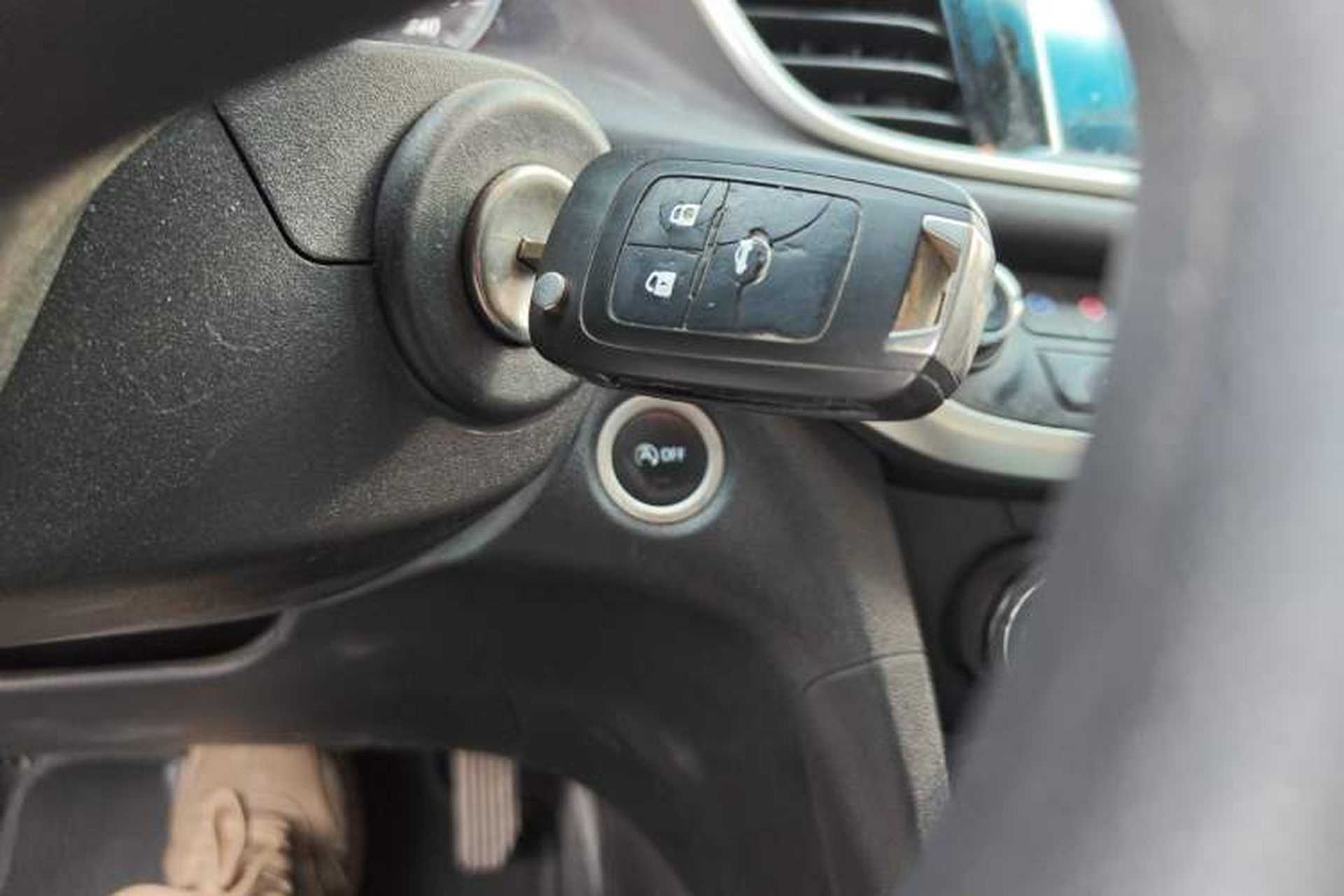 Used Buick GT 2021 Revised Version Flagship 1.5L Automatic Elite Edition Vehicle Key