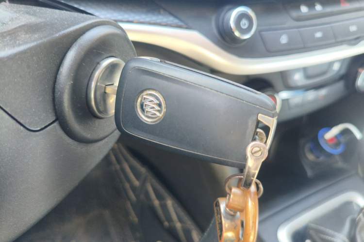 Used Buick GT 2021 Revised Version Flagship 1.5L Automatic Elite Edition Vehicle Key