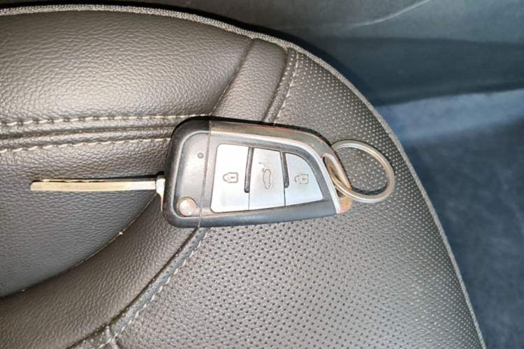 Used Buick GT 2021 Revised Version Flagship 1.5L Automatic Elite Edition Vehicle Key