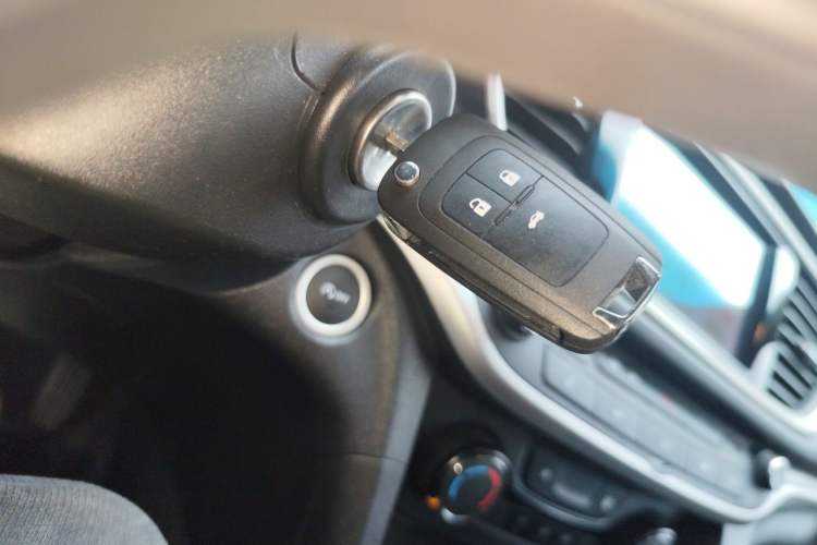 Used Buick GT 2021 Revised Version Flagship 1.5L Automatic Elite Edition Vehicle Key