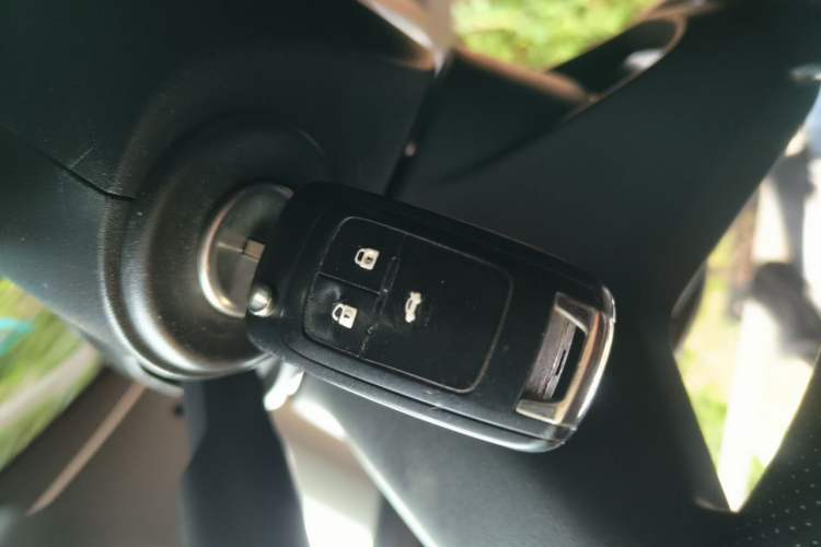 Used Buick GT 2021 Revised Version Flagship 1.5L Automatic Elite Edition Vehicle Key