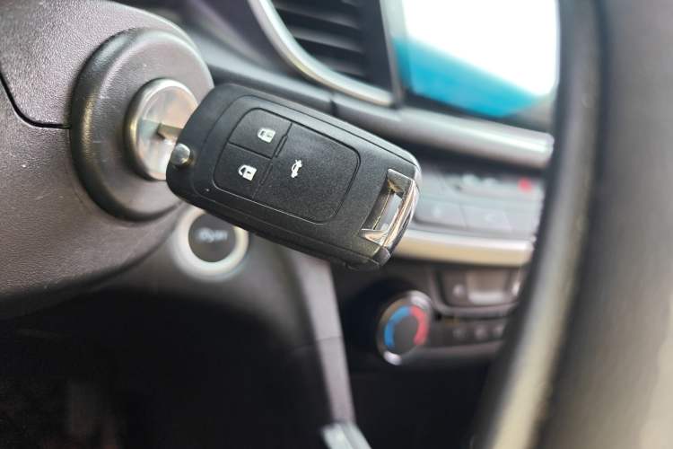 Used Buick GT 2021 Revised Version Flagship 1.5L Automatic Elite Edition Vehicle Key