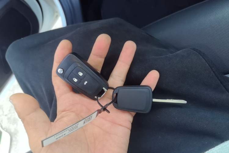 Used Buick GT 2021 1.3T Automatic Mild Hybrid Elite Version Vehicle Key