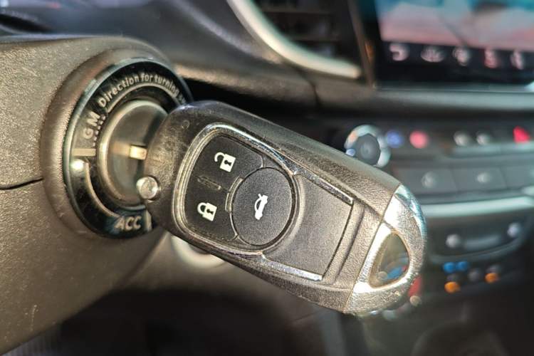 Used Buick GT 2021 Revised Version Flagship 1.5L Automatic Elite Edition Vehicle Key