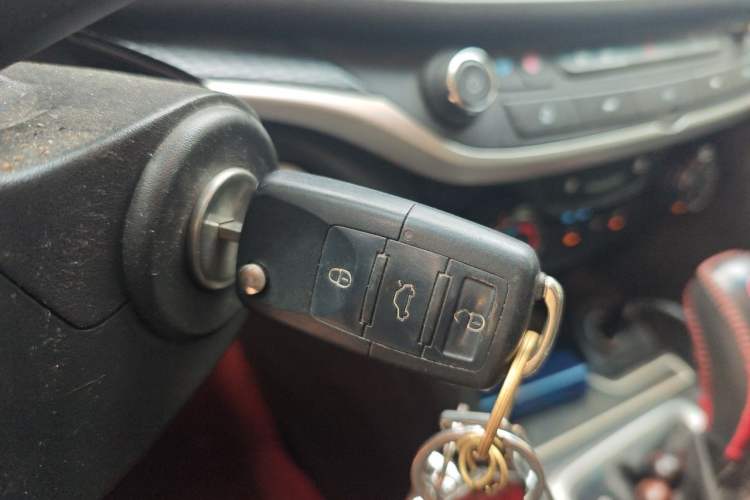 Used Buick GT 2021 Exemplar 1.5L Automatic Elite Version Vehicle Key