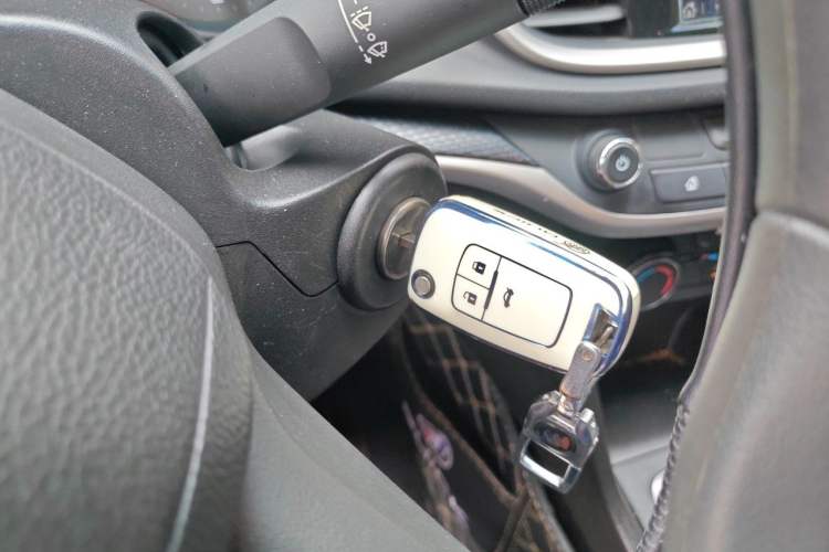 Used Buick GT 2021 Revised Version Flagship 1.5L Automatic Elite Edition Vehicle Key