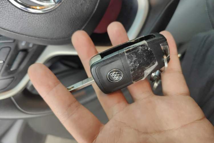 Used Buick GT 2021 1.3T Automatic Mild Hybrid Elite Version Vehicle Key