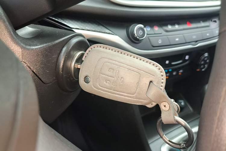 Used Buick GT 2021 Revised Version Flagship 1.5L Automatic Elite Edition Vehicle Key