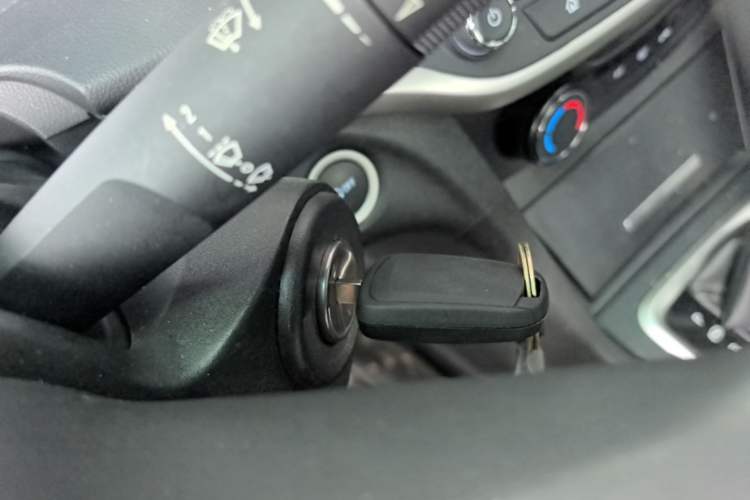 Used Buick GT 2021 Revised Version Flagship 1.5L Automatic Elite Edition Vehicle Key