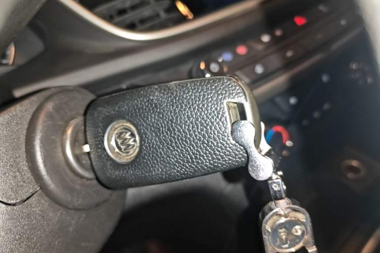 Used Buick GT 2021 Revised Version Flagship 1.5L Automatic Elite Edition Vehicle Key