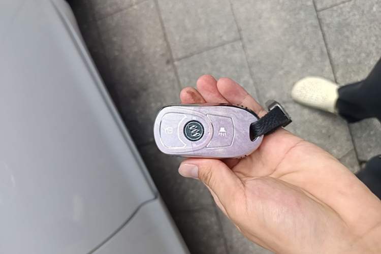 Used Buick GT 2021 1.3T Automatic Mild Hybrid Elite Version Vehicle Key