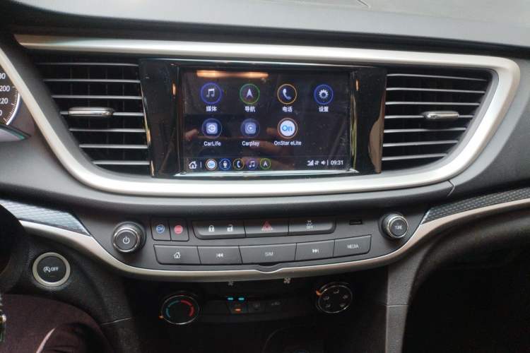 Used Buick GT 2021 Exemplar 1.5L Automatic Elite Version Audio And AC Panel