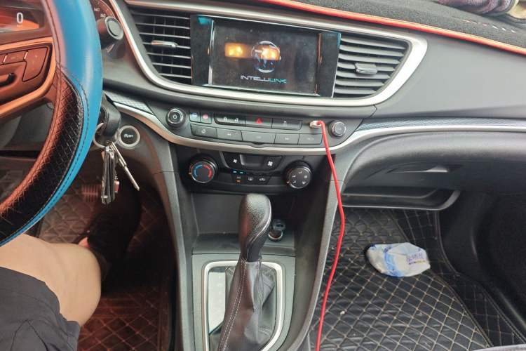 Used Buick GT 2021 Revised Version Flagship 1.5L Automatic Elite Edition Audio And AC Panel