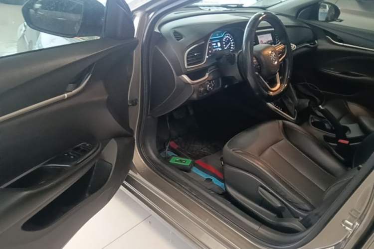 Used Buick GT 2021 Revised Version Flagship 1.5L Automatic Elite Edition Driver Seat