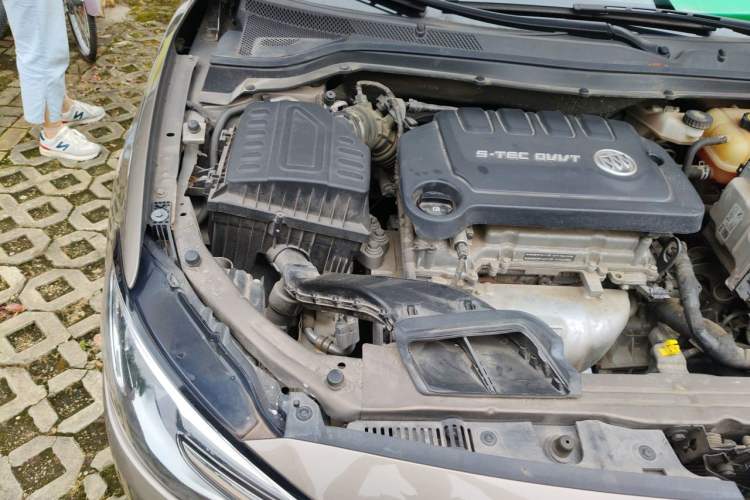 Used Buick GT 2021 Revised Version Flagship 1.5L Automatic Elite Edition Engine Bay Right