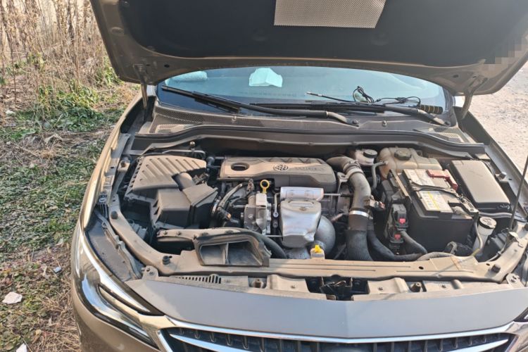 Used Buick GT 2021 Revised Version 1.3T Automatic Mild Hybrid Elite Edition Engine Bay Right