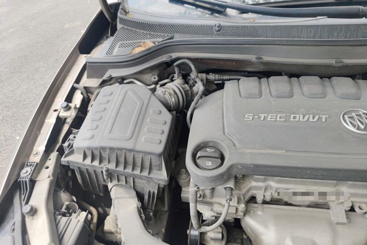 Used Buick GT 2021 Exemplar 1.5L Automatic Elite Version Engine Bay Right