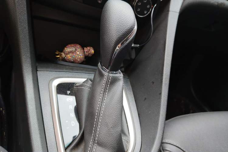 Used Buick GT 2021 Revised Version Flagship 1.5L Automatic Elite Edition Gear Lever