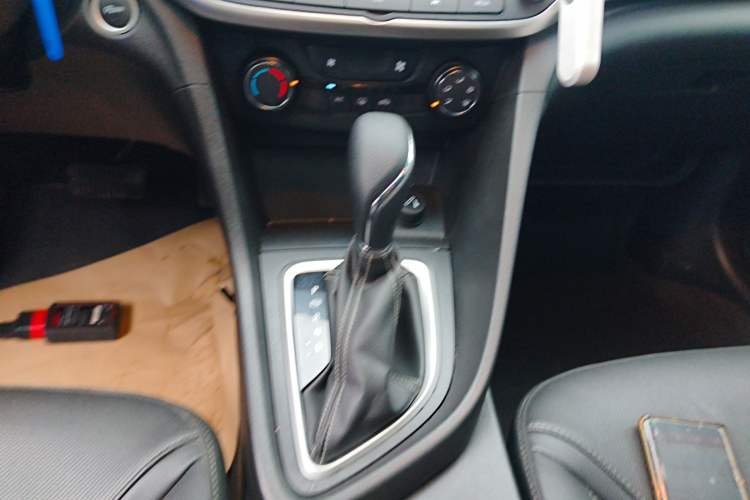 Used Buick GT 2021 Revised Version Flagship 1.5L Automatic Elite Edition Gear Lever