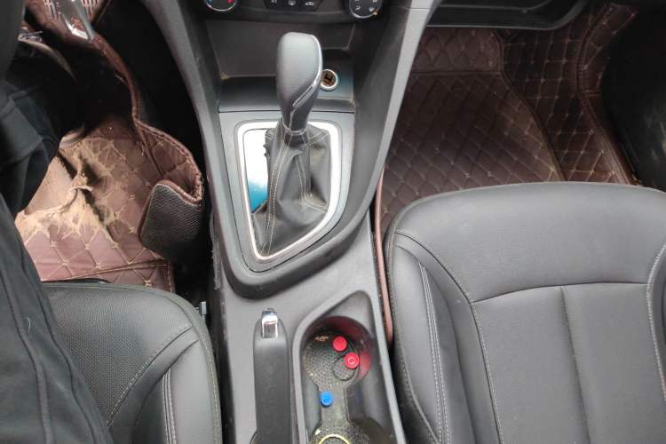 Used Buick GT 2021 Revised Version Flagship 1.5L Automatic Elite Edition Gear Lever