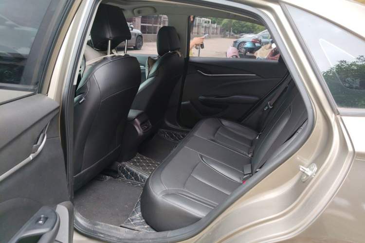 Used Buick GT 2021 Revised Version Flagship 1.5L Automatic Elite Edition Left Rear Seat