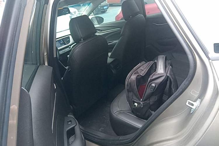 Used Buick GT 2021 Revised Version Flagship 1.5L Automatic Elite Edition Left Rear Seat
