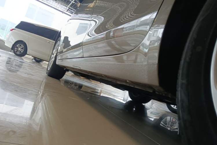 Used Buick GT 2021 Revised Version Flagship 1.5L Automatic Elite Edition Left Side Sill