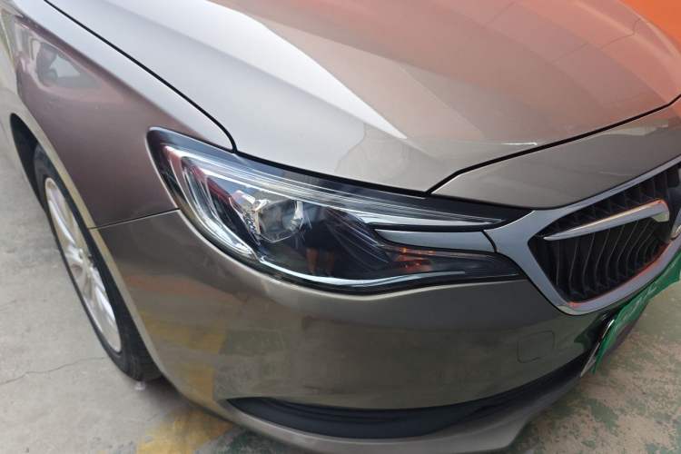 Used Buick GT 2021 Revised Version Flagship 1.5L Automatic Elite Edition Right Front Headlight