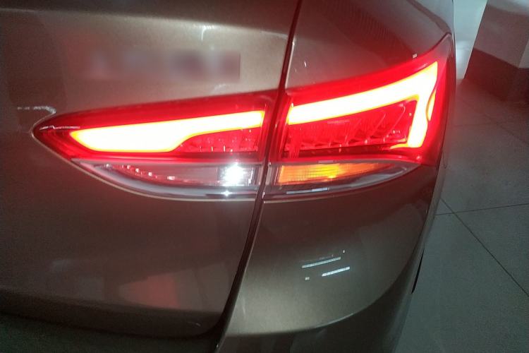 Used Buick GT 2021 1.3T Automatic Mild Hybrid Entry Model Right Rear Taillight