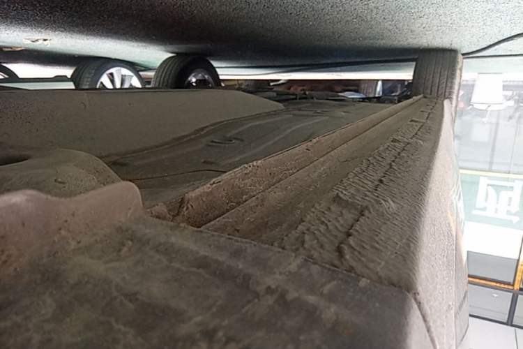 Used Buick GT 2021 Revised Version Flagship 1.5L Automatic Elite Edition Right Side Sill
