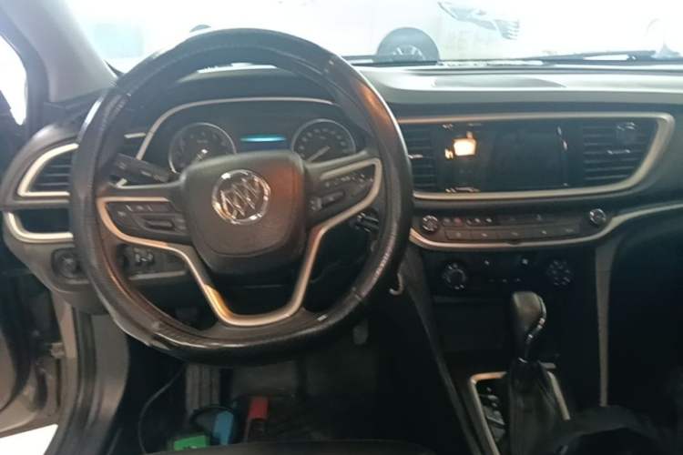 Used Buick GT 2021 Revised Version Flagship 1.5L Automatic Elite Edition Steering Wheel