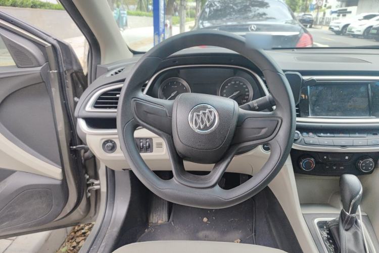 Used Buick GT 2021 Exemplar 1.5L Automatic Elite Version Steering Wheel