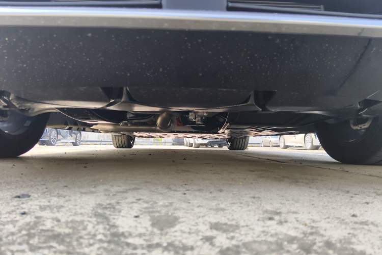 Used Buick L7 2025 Model Luxury Edition Chassis Front