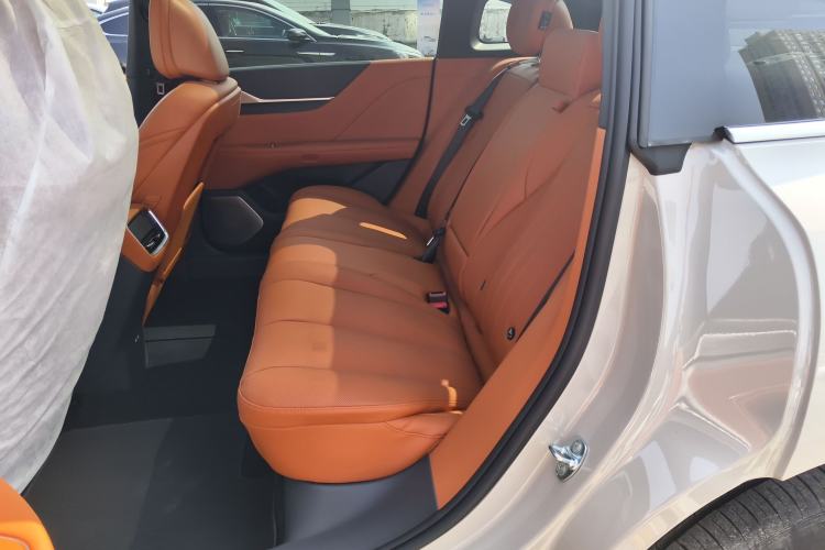 Used Buick L7 2025 Model Luxury Edition Left Rear Seat