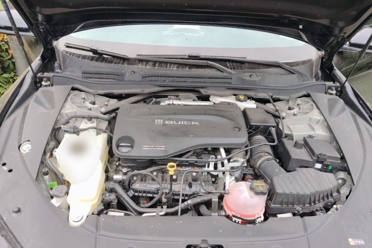 Used Buick L7 2025 Model Prestige Edition Engine Bay