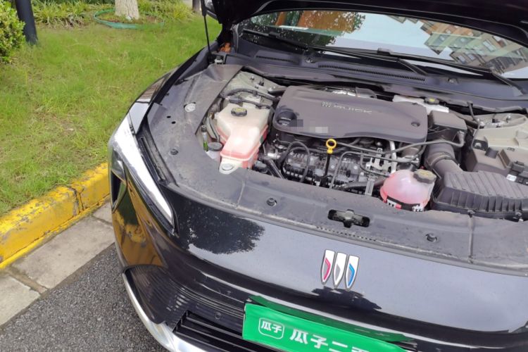 Used Buick L7 2025 Model Luxury Leisure Smart Driving Edition Engine Bay Right