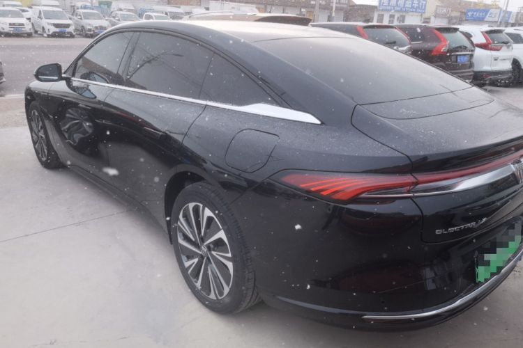 Used Buick L7 2025 Model Luxury Edition Exterior 2